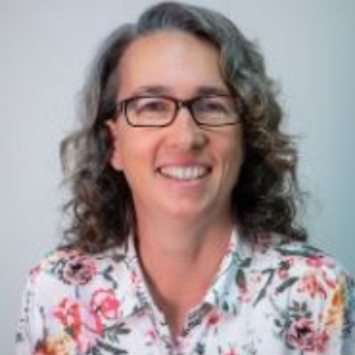 Dr Lisa Jacka 